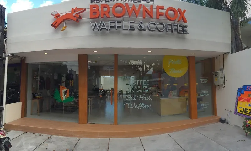 BROWNFOX Waffle & Coffee