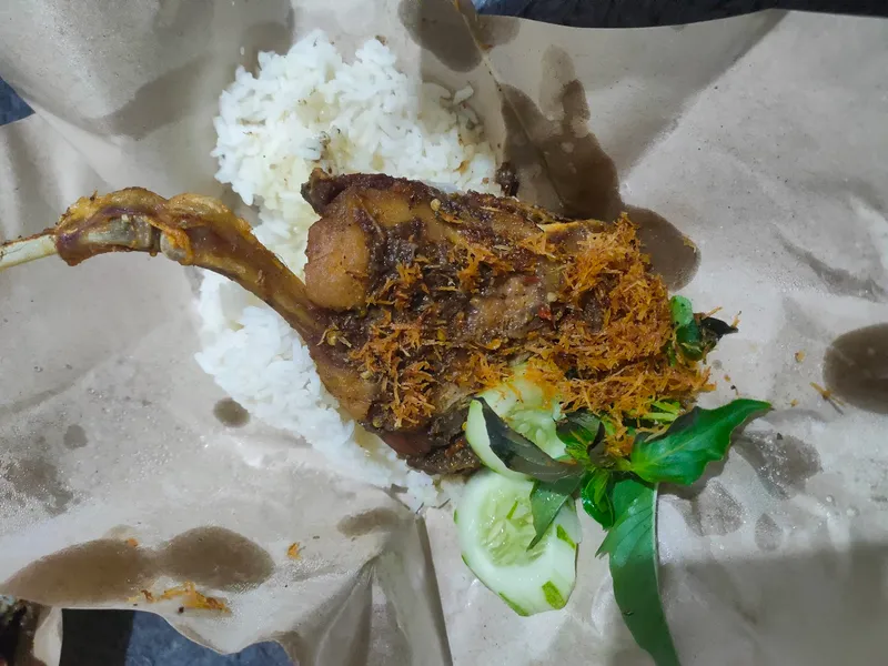 nasi bebek pedas sambel ijo