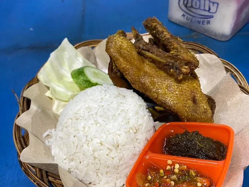 Nasi Babat Dan Bebek Pedas Cak Aan Surabaya