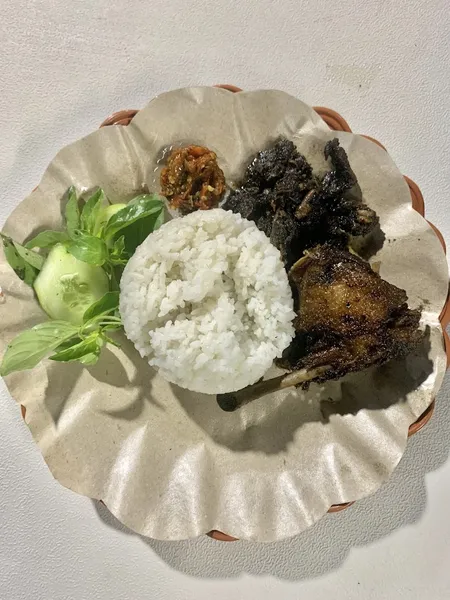 Nasi Bebek Hitam Surabaya