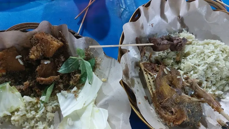 Nasi Babat Dan Bebek Pedas Cak Aan Surabaya