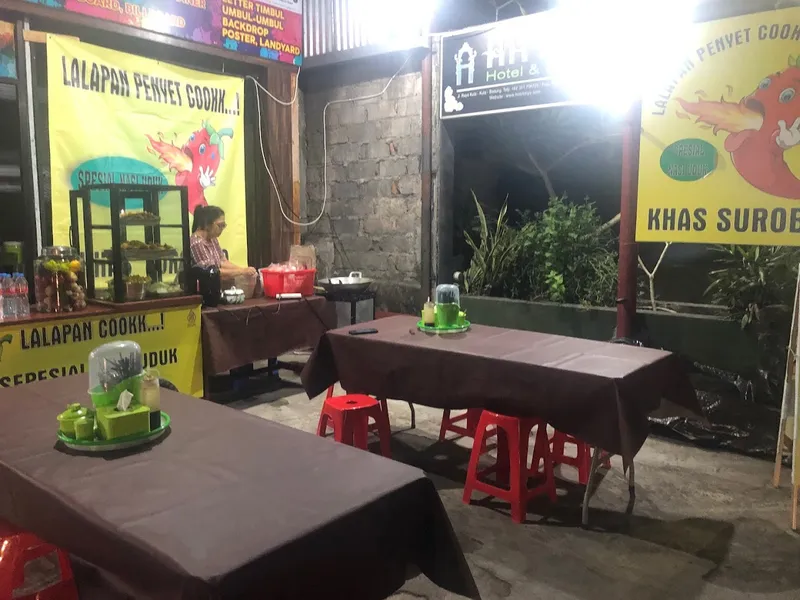 Kedai Suroboyo Sambal "Cookk" Spesial Nasi Uduk