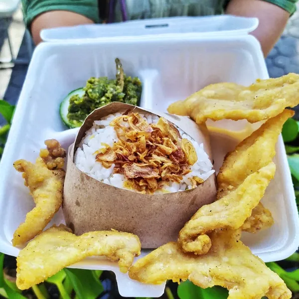 Nasi Uduk Takuy