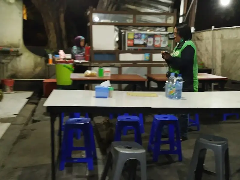 Warung Nasi Uduk Cak Andik