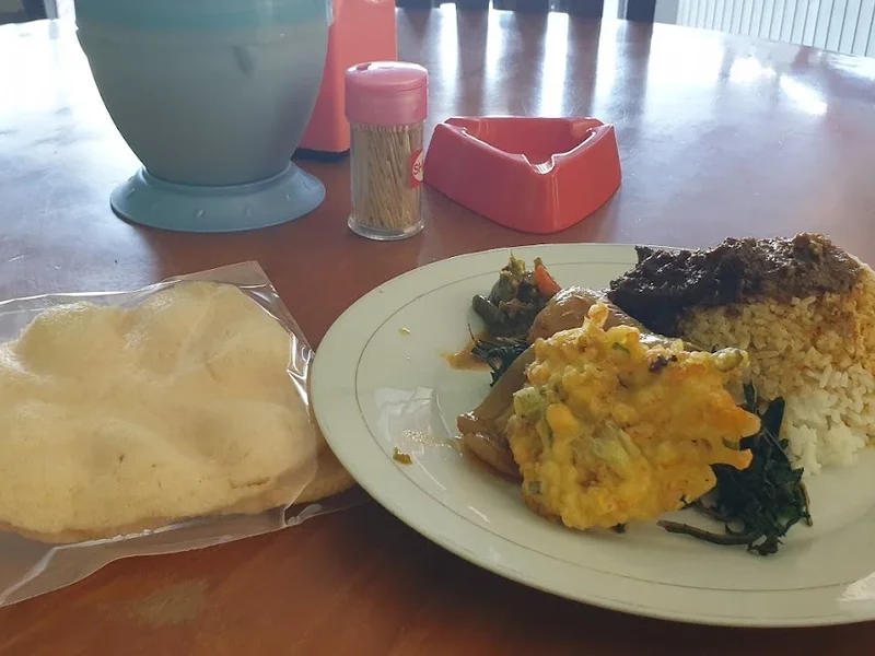 Rumah Makan Padang Pondok Salero