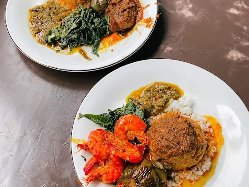 Masakan Padang Tuah Sakato asli minang