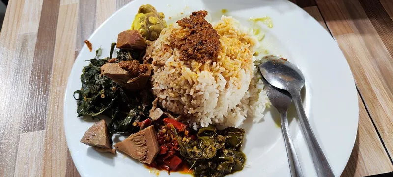 Rumah Makan Padang Minang Saiyo