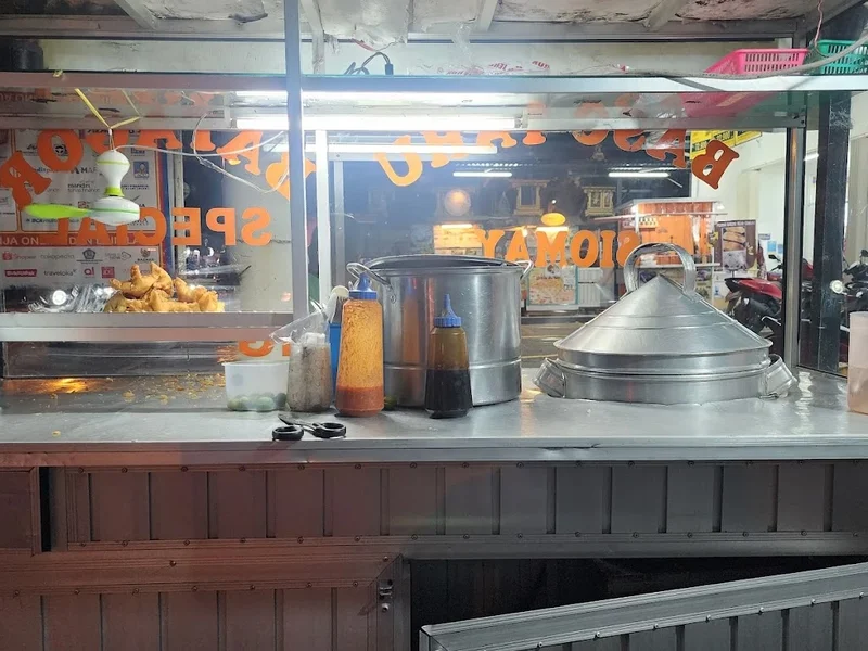 Batagor Siomay & Es Campur Bandung