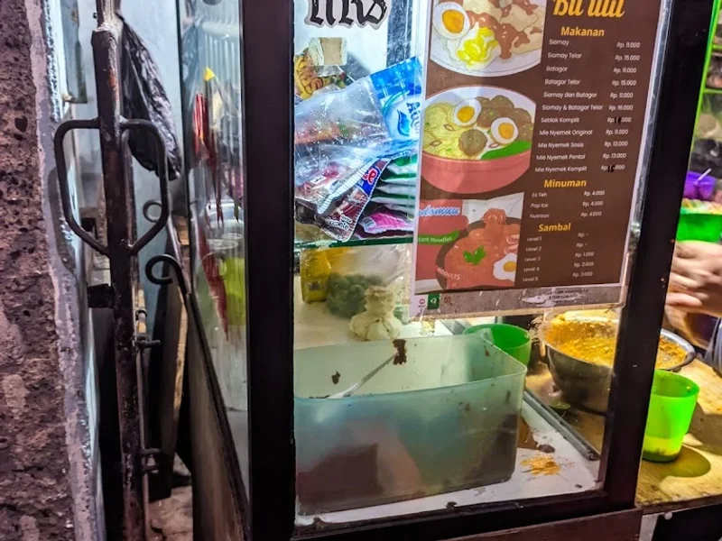 Siomay dan Batagor Bu Ulil