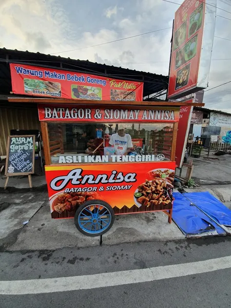 Batagor Siomay Annisa