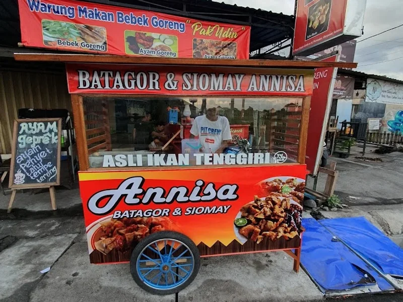 Batagor Siomay Annisa