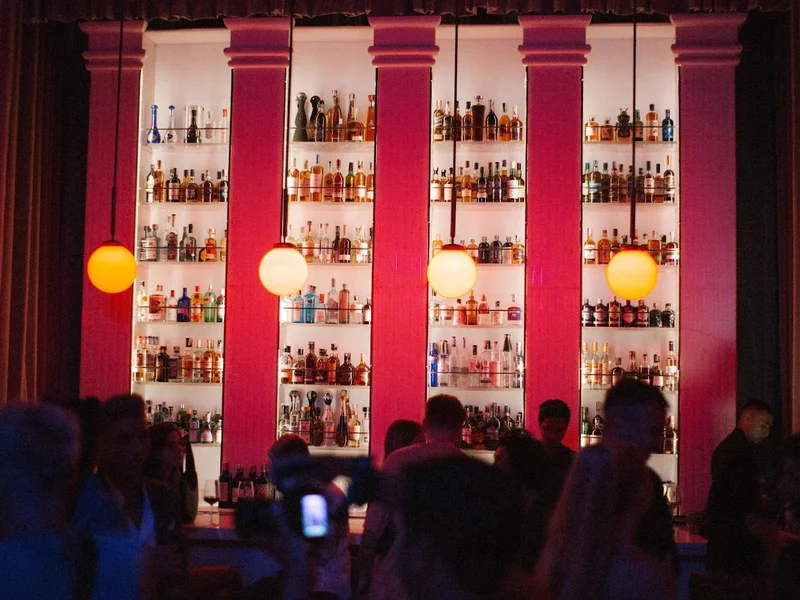 1959 Cocktail Bar & Dance Club