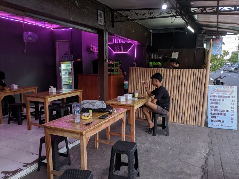 Stunning Bar