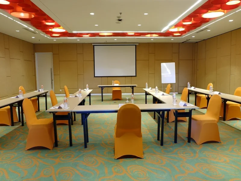 HARRIS Hotel & Conventions Denpasar - Bali