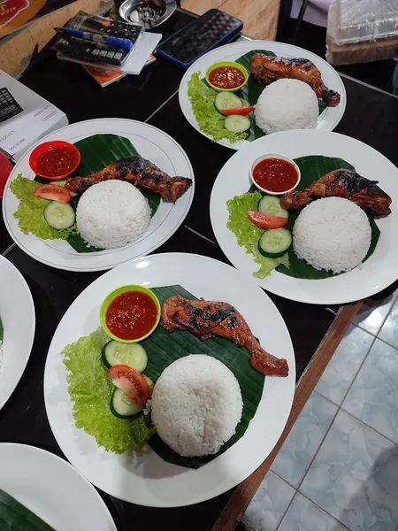 Ayam Bakar Jaen