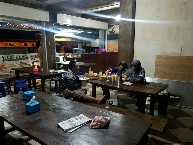 Warung Pecel Lele (Tarji)