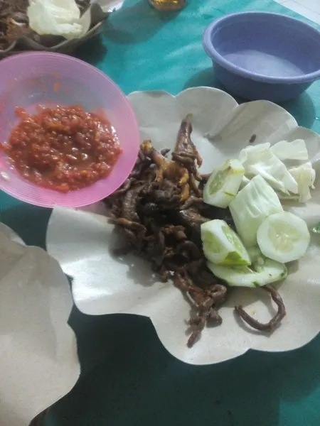 Pecel Lele Ambil Sendiri