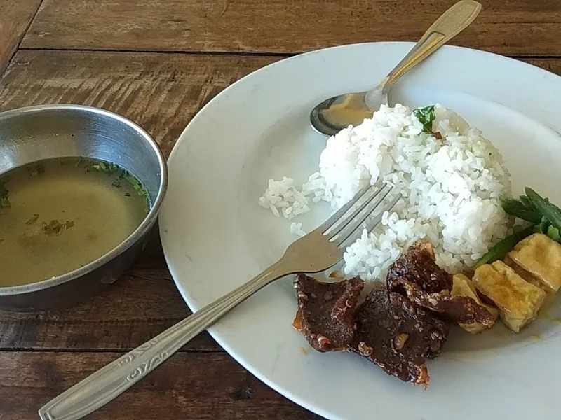 Warung Sai Maa Vegetarian