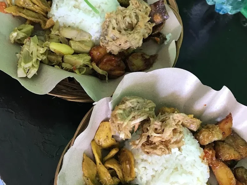 Luh Asih Vegetarian