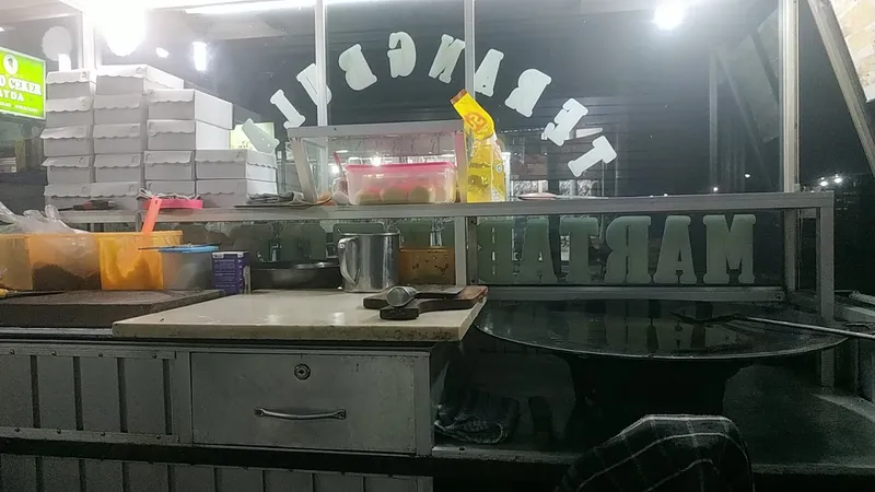 Martabak dan Terang Bulan Destiny