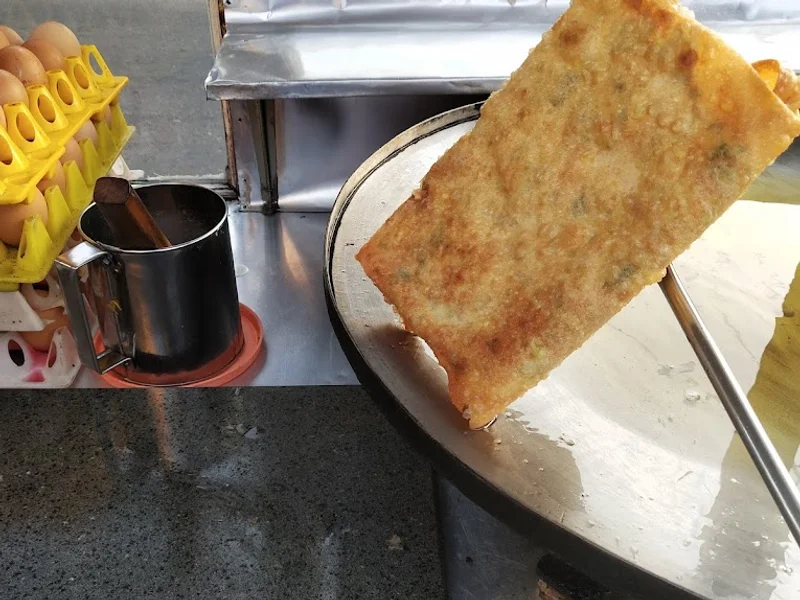 MARTABAK DAN TERANG BULAN. BINTANG RASA