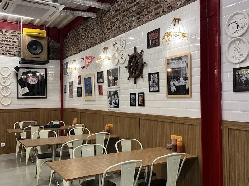 Jojo's Pizza Slice Shop