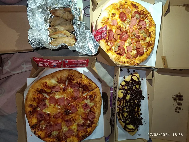 Domino's Pizza