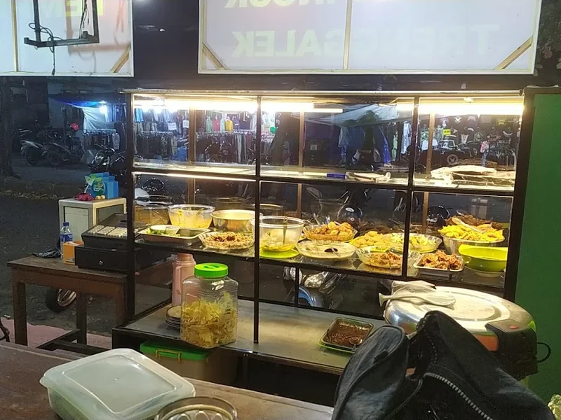 Pecel Pincuk Trenggalek