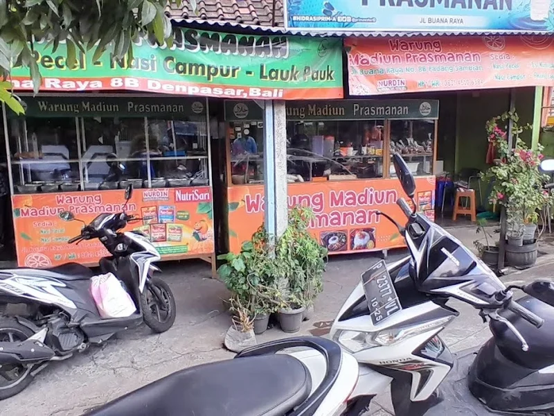 Warung Madiun Prasmanan