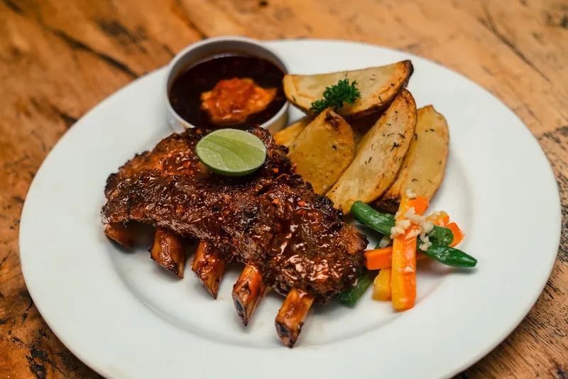 Warung Amo Ribs Kampung Tuka