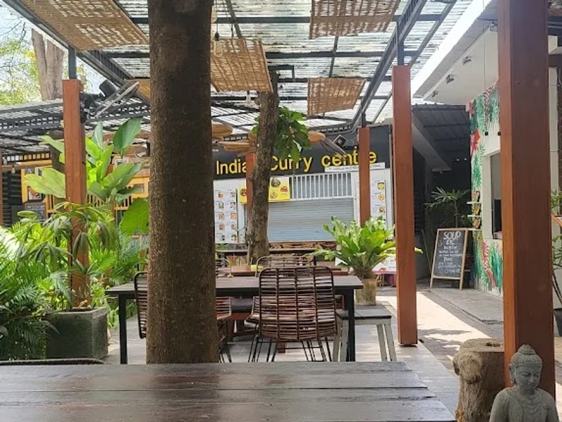 Papa Sauce Berawa Beer Garden