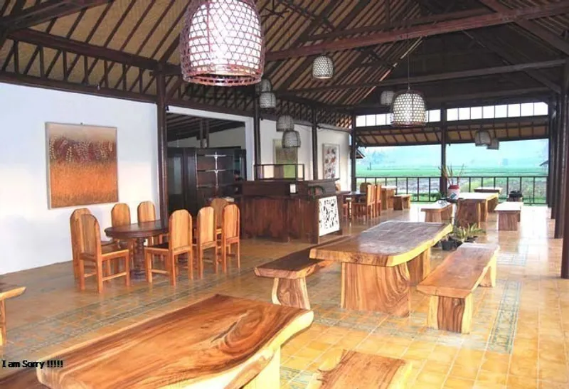 LUMBUNGASRI | Puri Lumbung Restaurants, Cottage & Waterpark