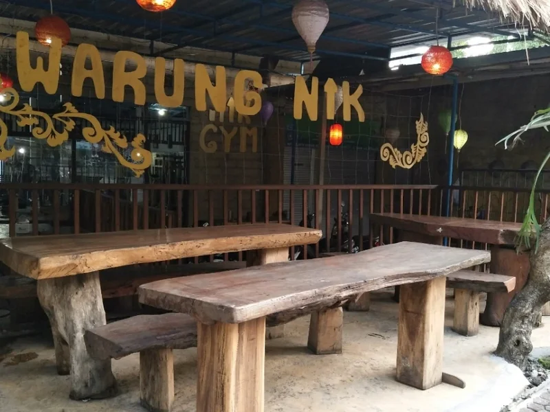 Warung Nik