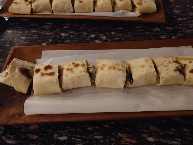 Damascus shawarma Arabic food