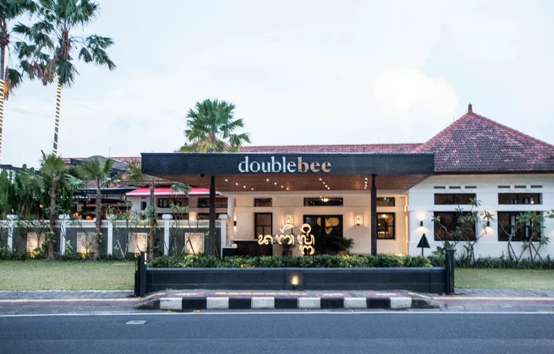 Double Bee Cafe and Resto