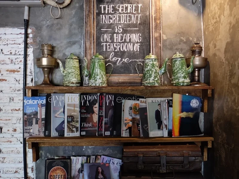 The Alleyway Cafe
