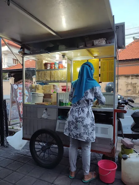 roti bakar & terangbulan mini bu diana