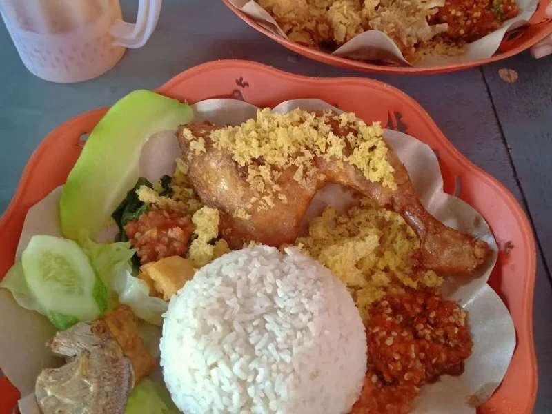Ayam Tempong Ibu Sri Dalung Permai