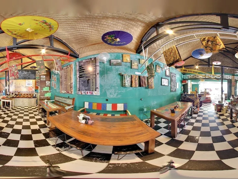 Ayam Penyet Surabaya Kuta