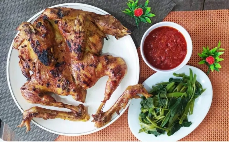 Ayam Bakar Gepuk Cak Fahri Dalung