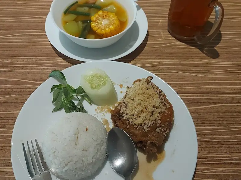 Ayam Tulang Lunak Hayam Wuruk