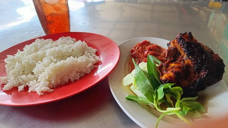 Ayam Bakar Wo Ai Ni 2