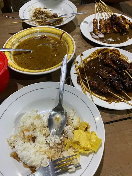 Rasa Nikmat Spesial Sate Gulai Kambing