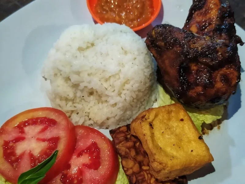 Warung Makan APACM Kuliner