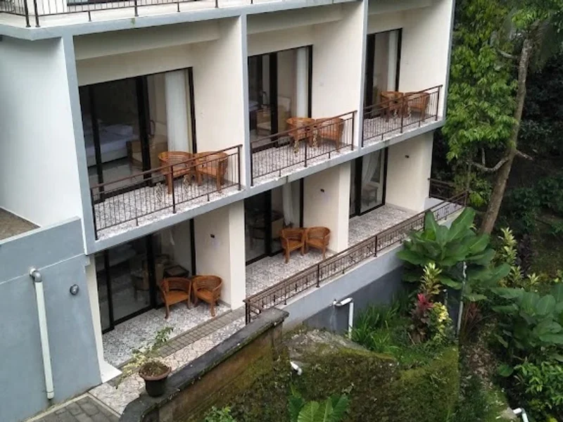 Puri Saron Hotel Madangan