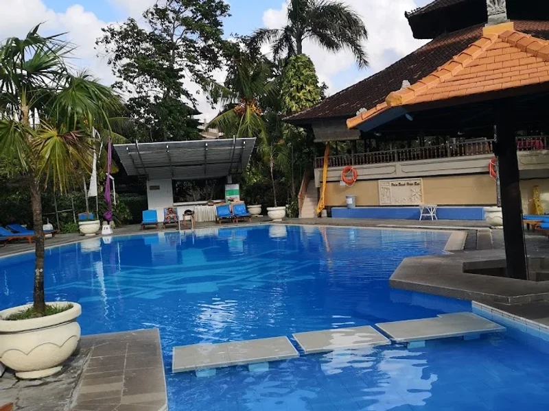 Palm Beach Hotel Bali