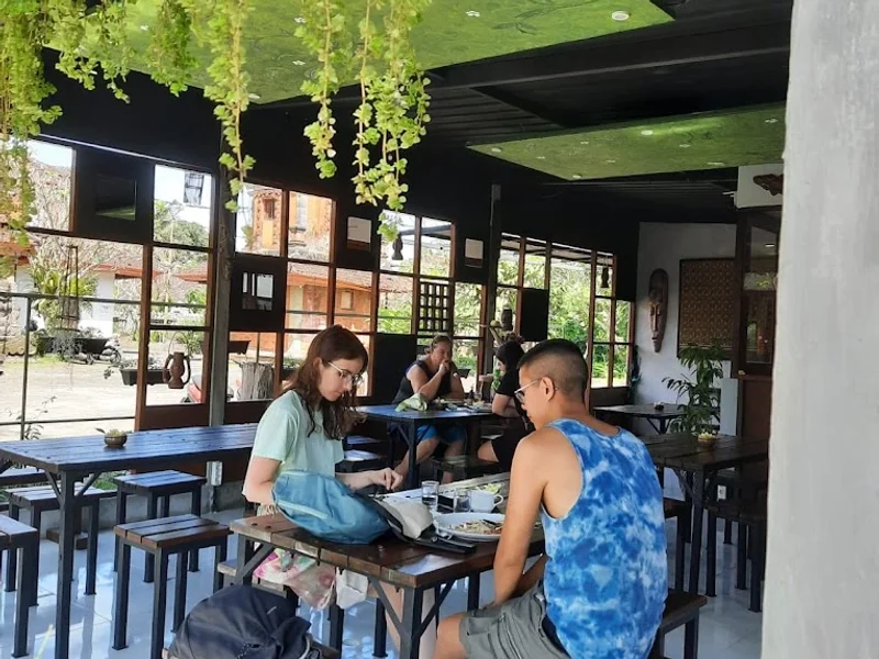 WARUNG GREEN 2 vegan food