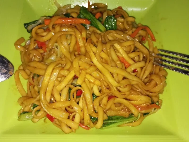 Halal Food MEDINA (D' Medina Bistro) : Indonesian, Chinese & Western Food