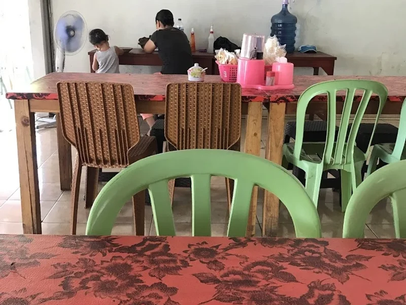 Warung Muslim Sederhana