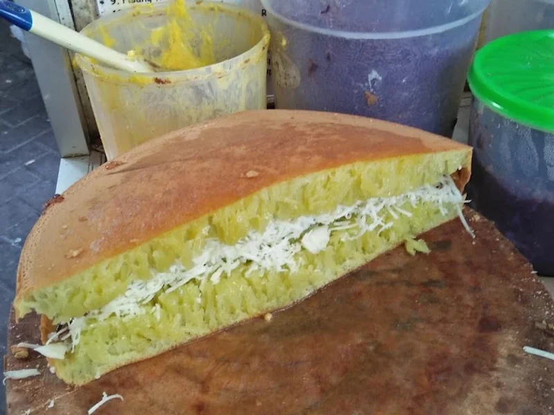 Martabak & Terang Bulan